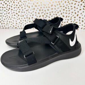 Nike Black Velcro Sandals NEW